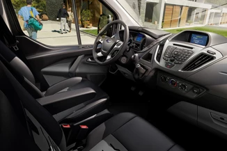 Náhled Ford Transit Custom Kombi L1H1 PHEV Trend Interiér