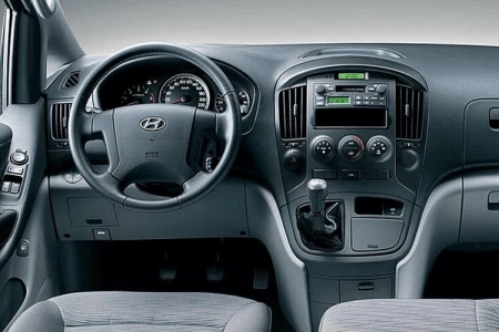 Thumbnail of Hyundai H300 2.5 CRDi DynamicVersion Interior