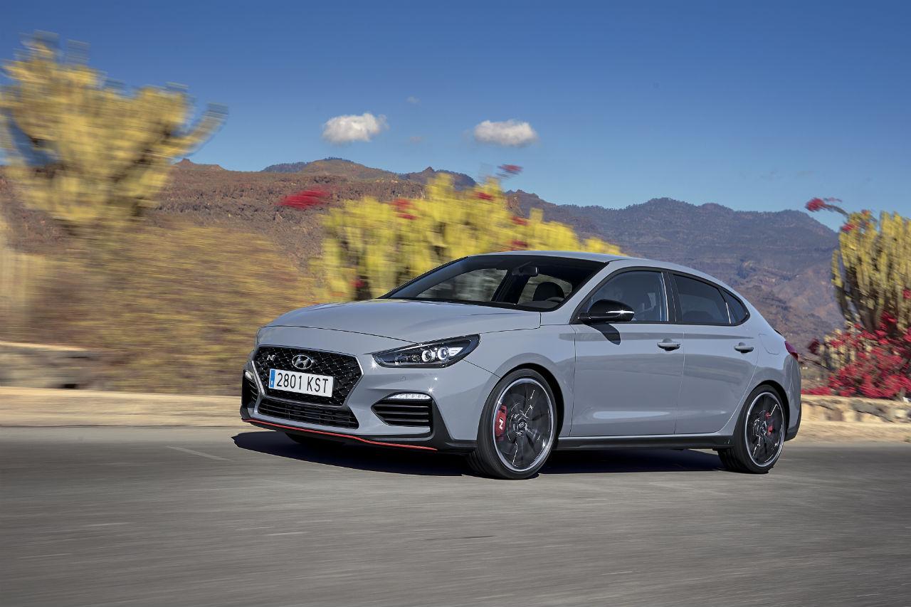 Hyundai I30 Fastback 1.5 T-GDI 48V Premium Front