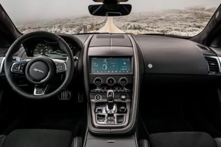Náhľad Jaguar F-type Convertible P450 AWD R-Dynamic Interiér