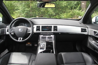 Jaguar XF Sportbrake D200 AWD Dynamic HSE Interior