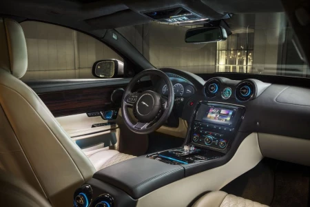 Náhľad Jaguar XJ 3.0D V6 XJ50 Interiér
