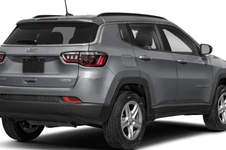 Miniaturansicht von Jeep Compass 1.3T 130 Sport Rückansicht