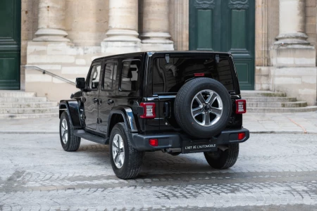 Miniaturansicht von Jeep Wrangler Unlimited 2.0T Rubicon Rückansicht