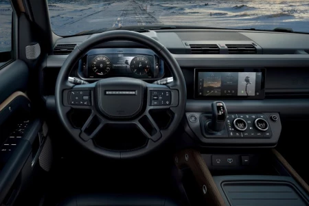 Náhled Land Rover Defender 110 D250 SE Interiér