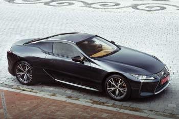 Lexus LC 500h Pohľad zpredu
