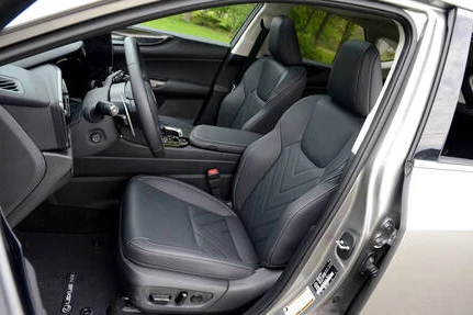 Náhled Lexus NX 300h AWD Premium Interiér