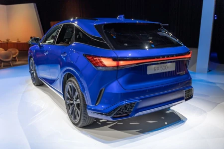 Thumbnail of Lexus RX 450hL Luxury Line Rear view
