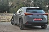 Miniaturansicht von Lexus UX 250h AWD F Sport Line Premium Rückansicht