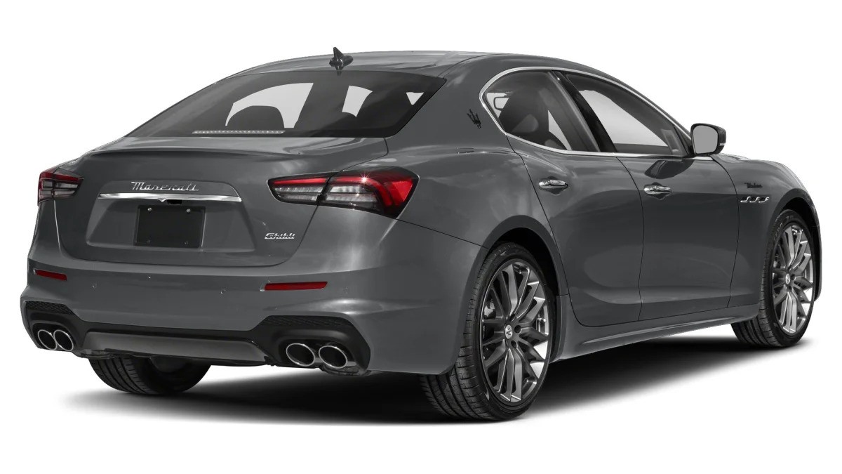 Maserati Ghibli 3.0 V6 GranLusso Rear view