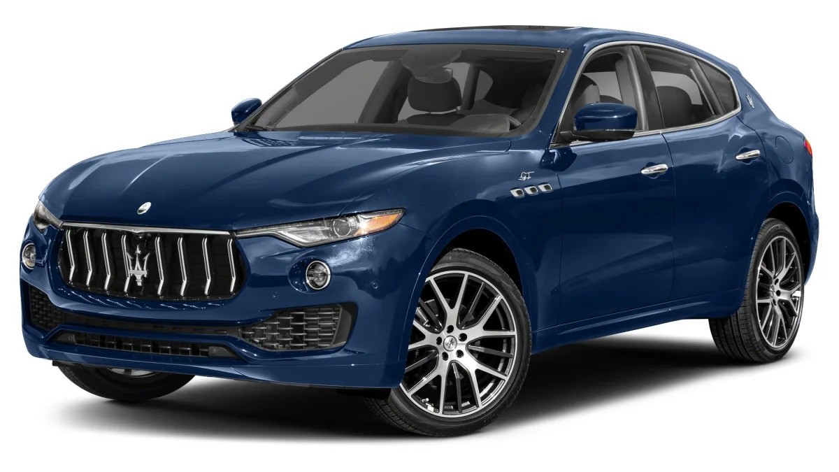 Maserati Levante GTS Front view