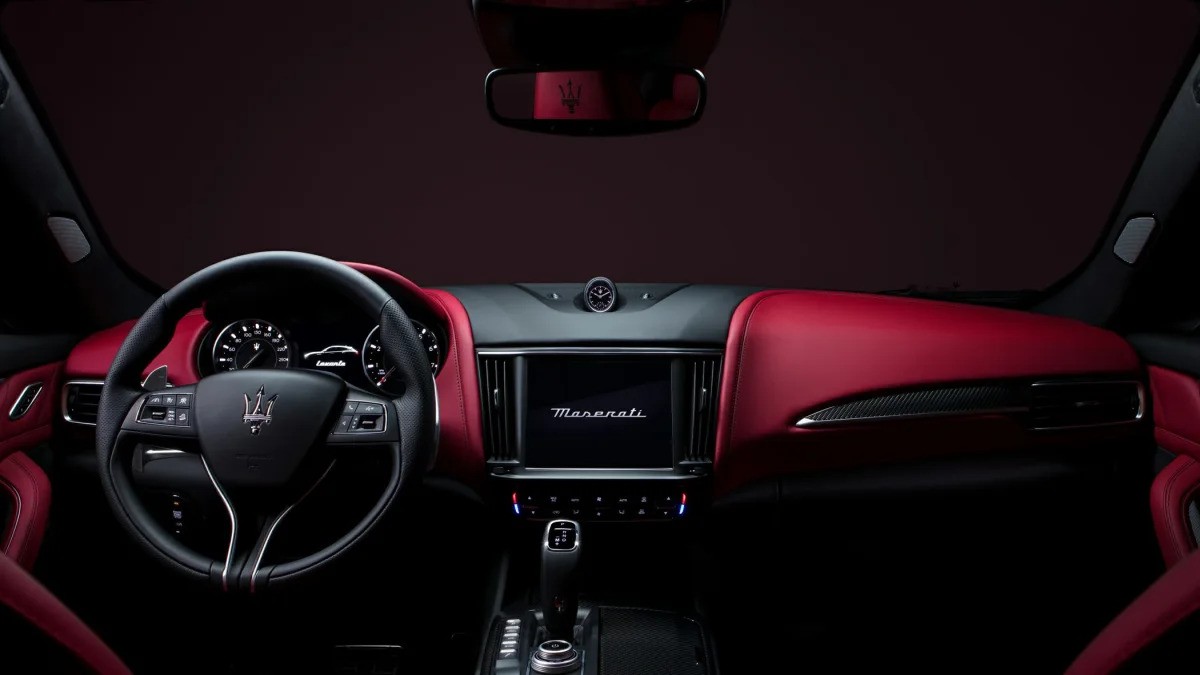 Maserati Levante GTS Interior