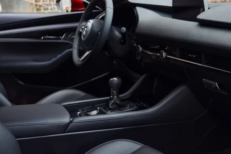 Náhled Mazda 3 SkyActiv-G 2.0 122 Interiér