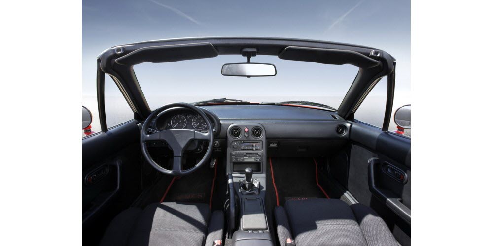 Mazda MX-5 SkyActiv-G 132 GT-M Interiér