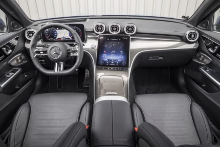 Náhled Mercedes-Benz A 250 E Business Solution AMG Interiér