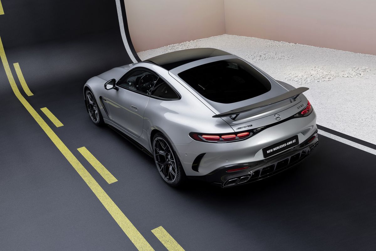 Mercedes-Benz AMG GT Zadní pohled