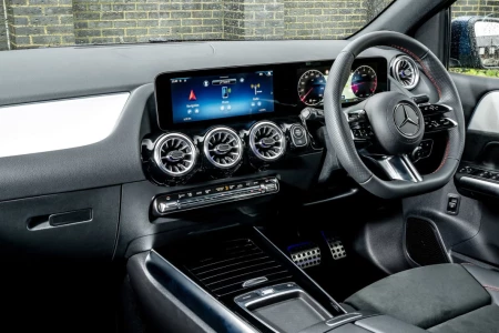 Thumbnail of Mercedes-Benz B 250 E Interior