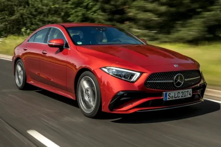 Náhled Mercedes-Benz CLS 400 D 4MATIC Čelní pohled