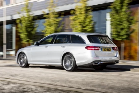Náhled Mercedes-Benz E 200 D Estate Business Solution AMG Zadní pohled