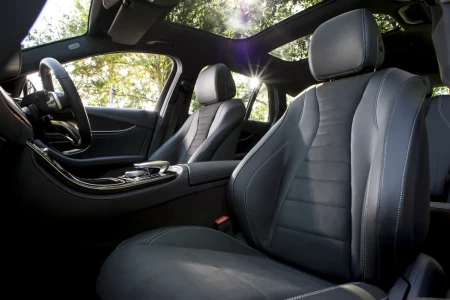 Náhled Mercedes-Benz E 200 D Estate Business Solution AMG Interiér