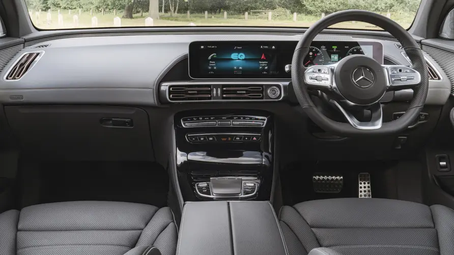 Mercedes-Benz EQC 400 4MATIC Business Solution Innere