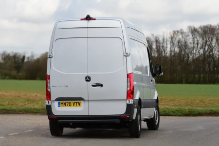 Náhled Mercedes-Benz ESprinter GB L2 Zadní pohled