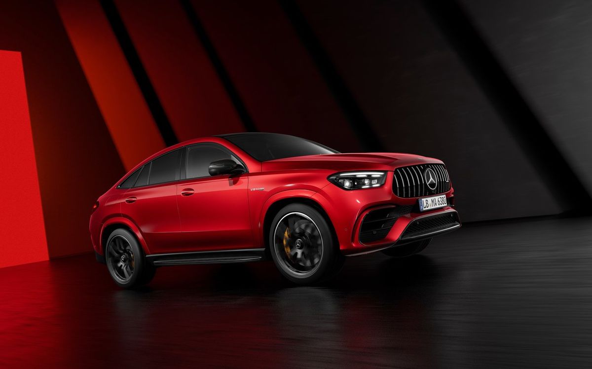 Mercedes-Benz GLE 400 D 4MATIC Coupe Front view