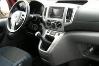 Náhled Nissan E-Evalia 40 KWh Connect Edition Interiér