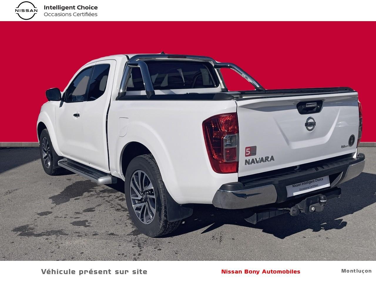 Nissan NP300 Navara King Cab 2.3 DCi 160 N-Connecta Zadní pohled