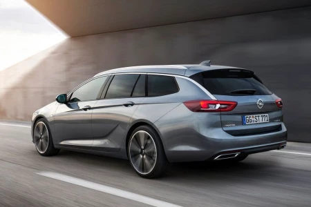 Náhled Opel Insignia Sports Tourer 1.5 CDTI 122hp Edition Zadní pohled