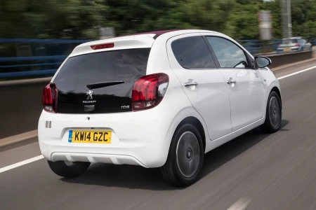 Miniaturansicht von Peugeot 108 Access 1.0 E-VTi 72 Rückansicht