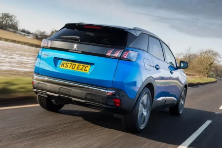 Náhled Peugeot 3008 Active Pack 1.2 PureTech 130 Zadní pohled