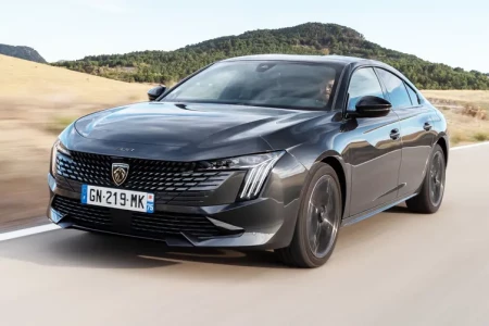 Thumbnail of Peugeot 508 Active PureTech 130 Front view