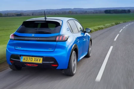 Náhled Peugeot E-208 Active EV 50kWh 136 Zadní pohled