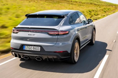 Miniaturansicht von Porsche Cayenne GTS Coupe Rückansicht