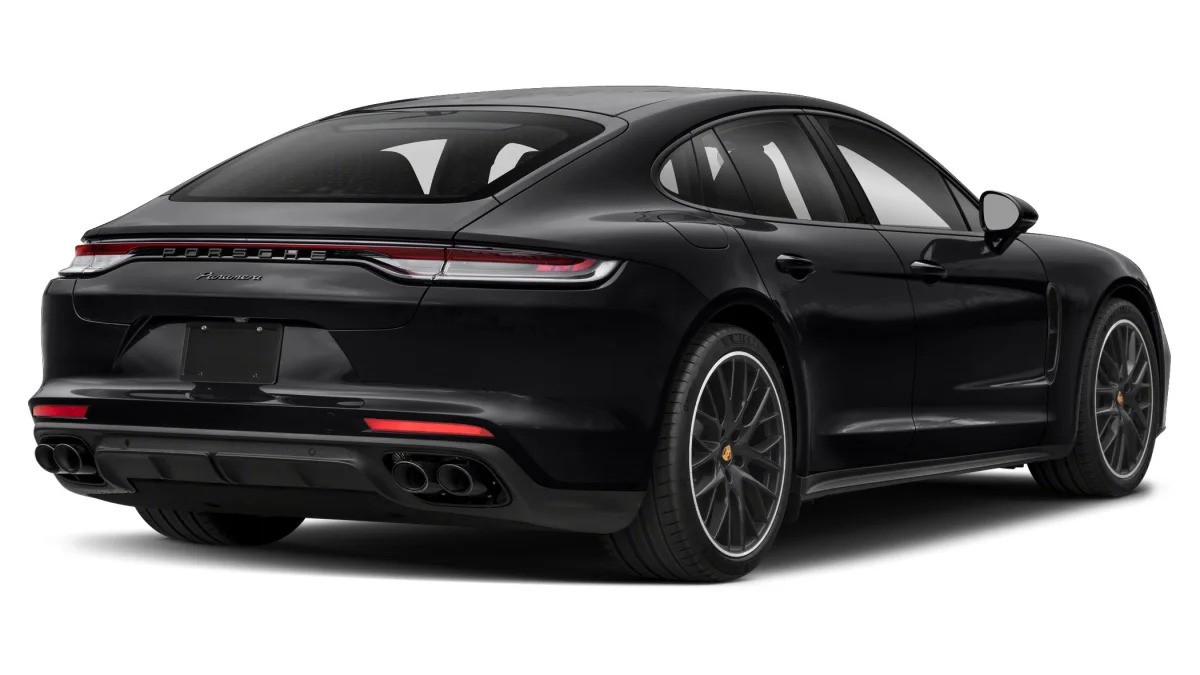 Porsche Panamera 4 Executive Zadní pohled