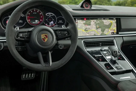 Náhled Porsche Panamera 4 Executive Interiér
