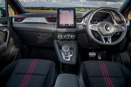 Thumbnail of Renault Captur TCe 90 Intens Interior