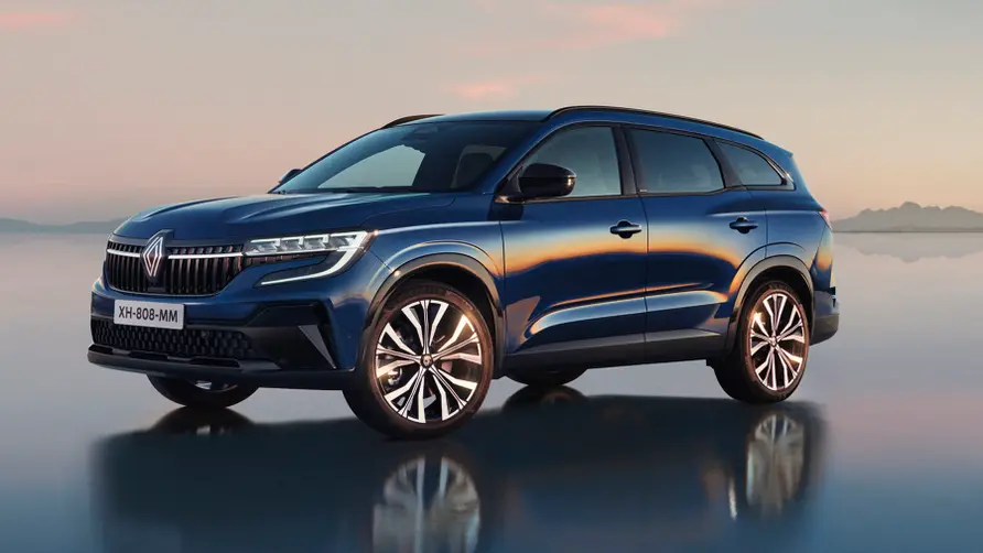 Renault Espace TCe 225 Initiale Paris 7P Pohľad zpredu