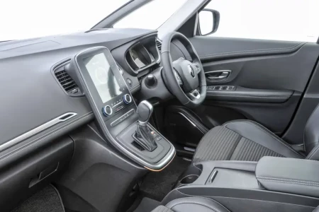 Thumbnail of Renault Grand Scenic Blue DCi 120 Initiale Paris Interior