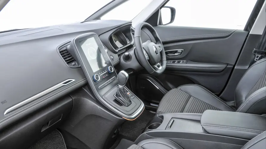 Renault Grand Scenic Blue DCi 120 Initiale Paris Interior
