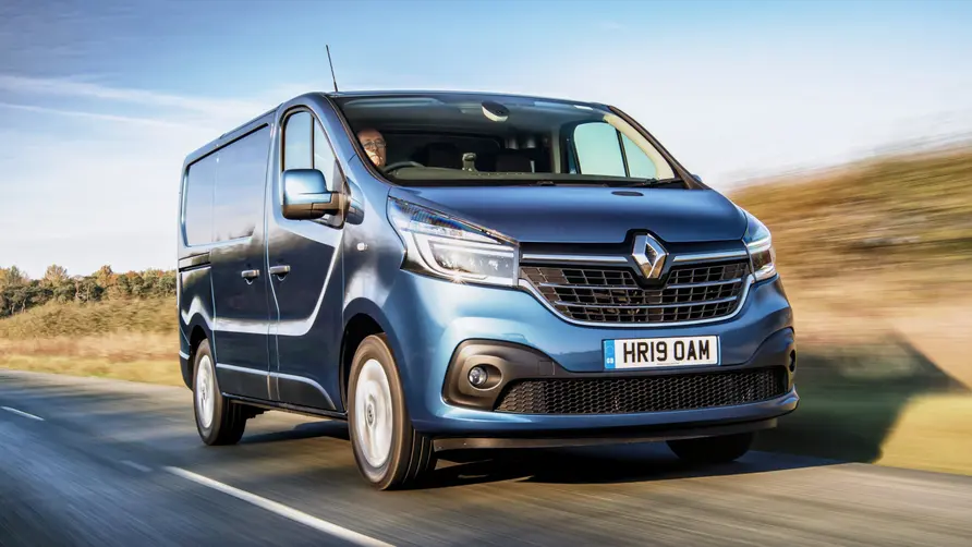 Renault Trafic L1H1 DCi 120 Generique Front view