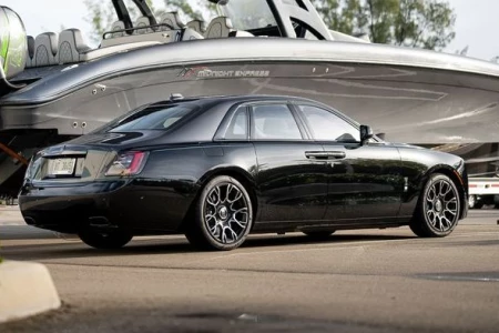 Náhľad Rolls-Royce Ghost Pohľad zozadu