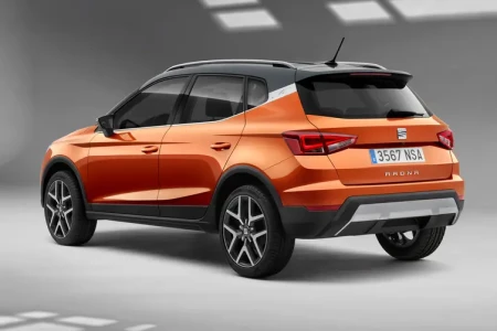Náhled Seat Arona 1.0 TSI 110hp Style Business Intense Plus Zadní pohled