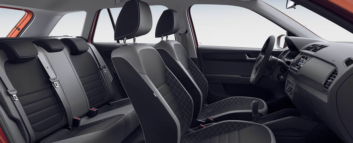 Skoda Fabia Combi 1.0 TSI 70kW Greentech Ambition Interiér