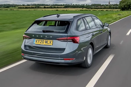 Náhľad Skoda Octavia 1.0 TSI E-TEC Business Edition Plus Pohľad zozadu