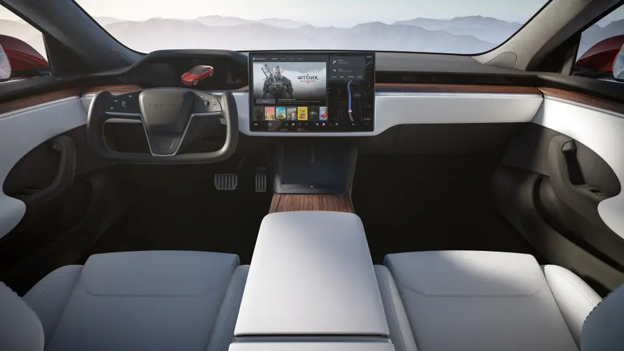 Tesla Model S Long Range Interiér
