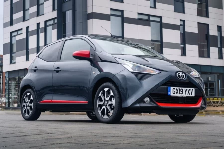 Thumbnail of Toyota Aygo 1.0 VVT-i X-joy Cabrio Front view