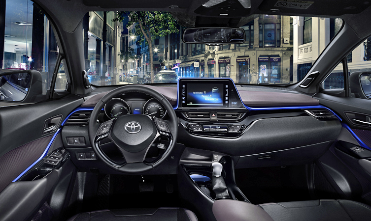 Toyota C-HR 2.0 Hybrid Launch Edition Interiér