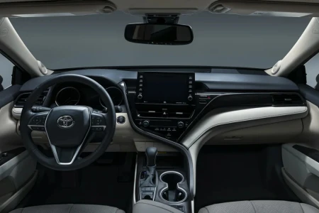 Náhled Toyota Camry 2.5 Hybrid Active Interiér